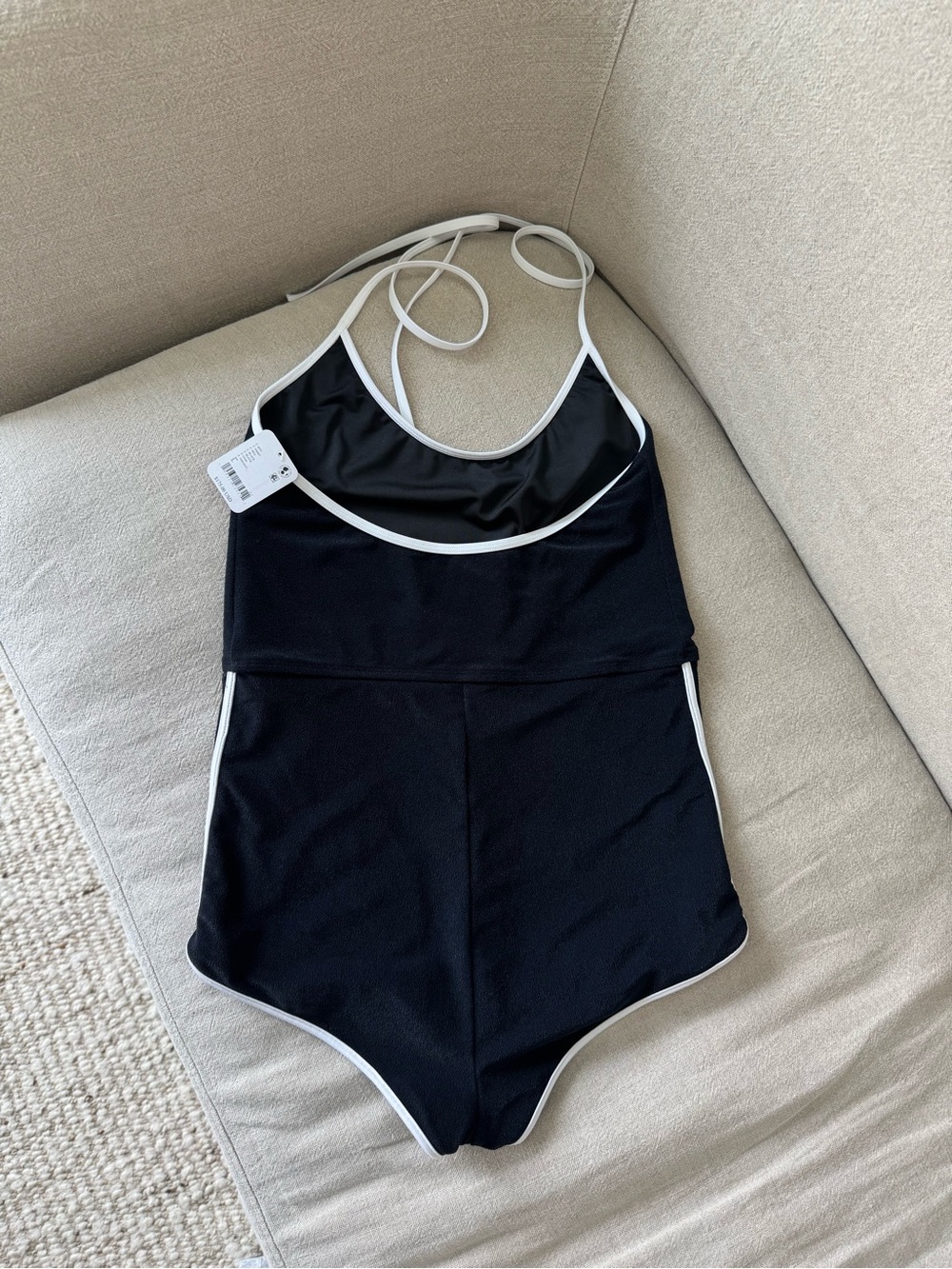 GNASH Towelling One Piece Swimsuit Black Halter Contrast Trim Boyshort L NWT - Picture 6 of 8